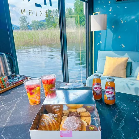 船屋 Sopra L'acqua - Houseboat