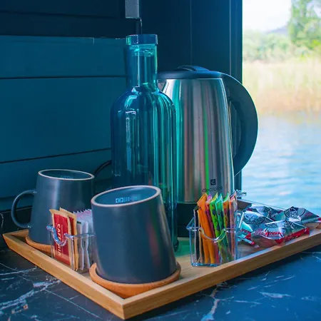 船屋 Sopra L'acqua - Houseboat 安杰拉